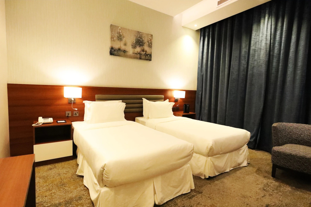 EVA Hotel — 5