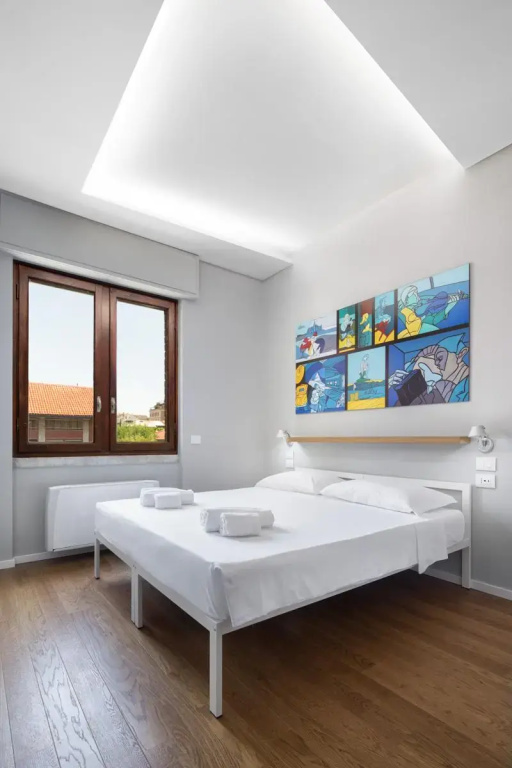 Double room (full double bed)