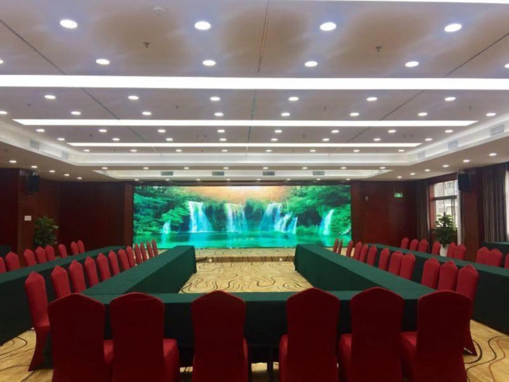 Hanzhong Red Leaf Hotel - фото 19