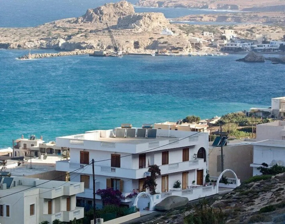 Beach & Waterfront