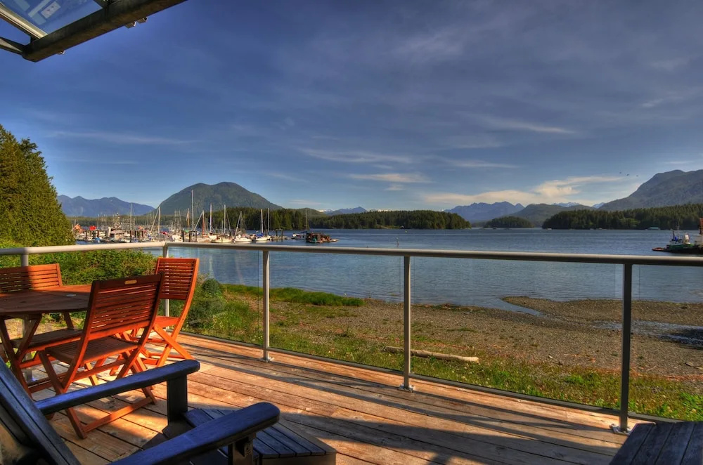 Beach & Waterfront