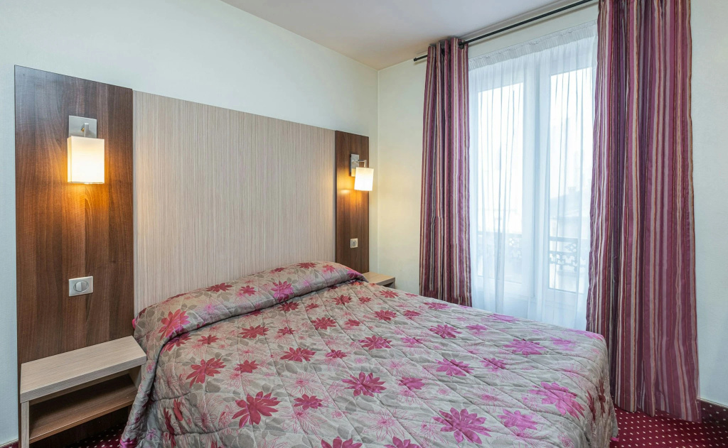 Hôtel Terminus Montparnasse 6