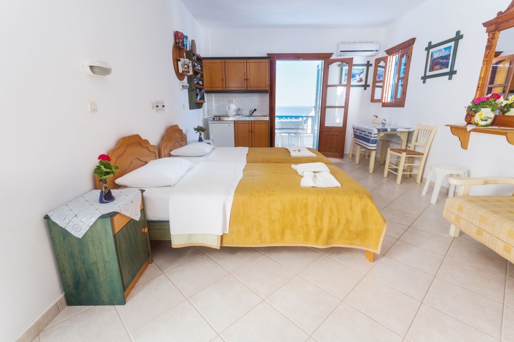Arhontiko Hotel & Apartments