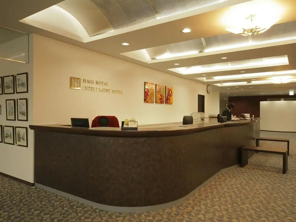 Hagi Royal Intelligent Hotel - фото 2