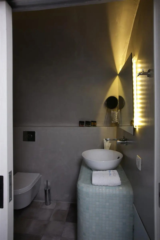 Standard room with balcony