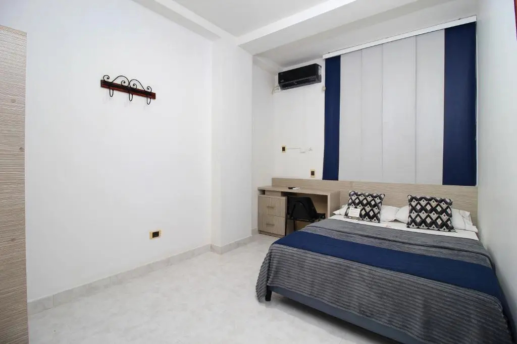 Standard Double room (full double bed)