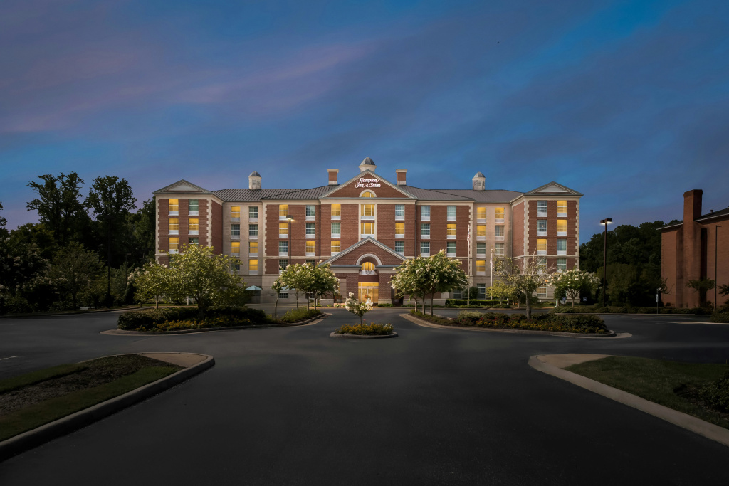 Hampton Inn & Suites Williamsburg-Central