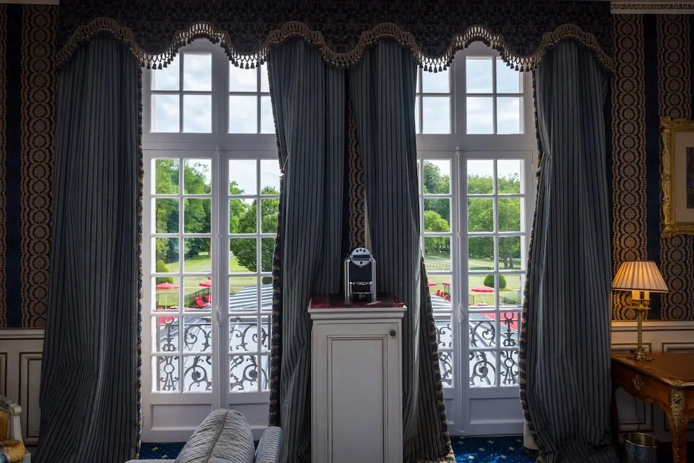 Royal Suite with park view