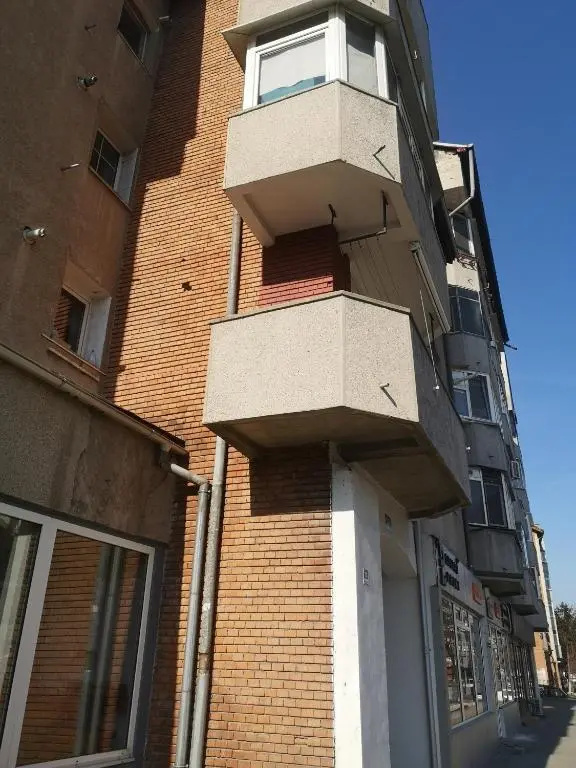 3 dormitoare