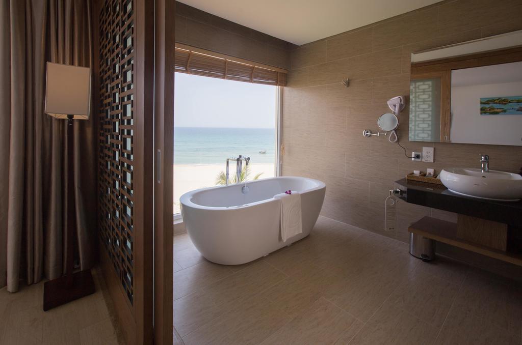 Sandy Beach Non Nuoc Resort Danang