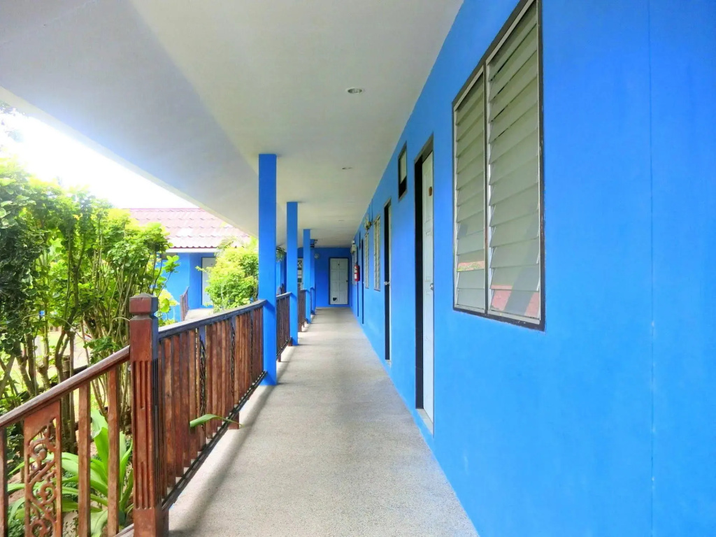 Orchard House Resort