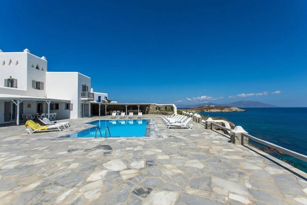 Villa Zamaca by The Pearls Collection