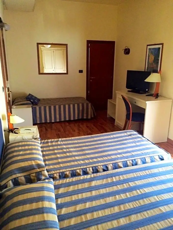 Brennero  Varsavia - Chambres