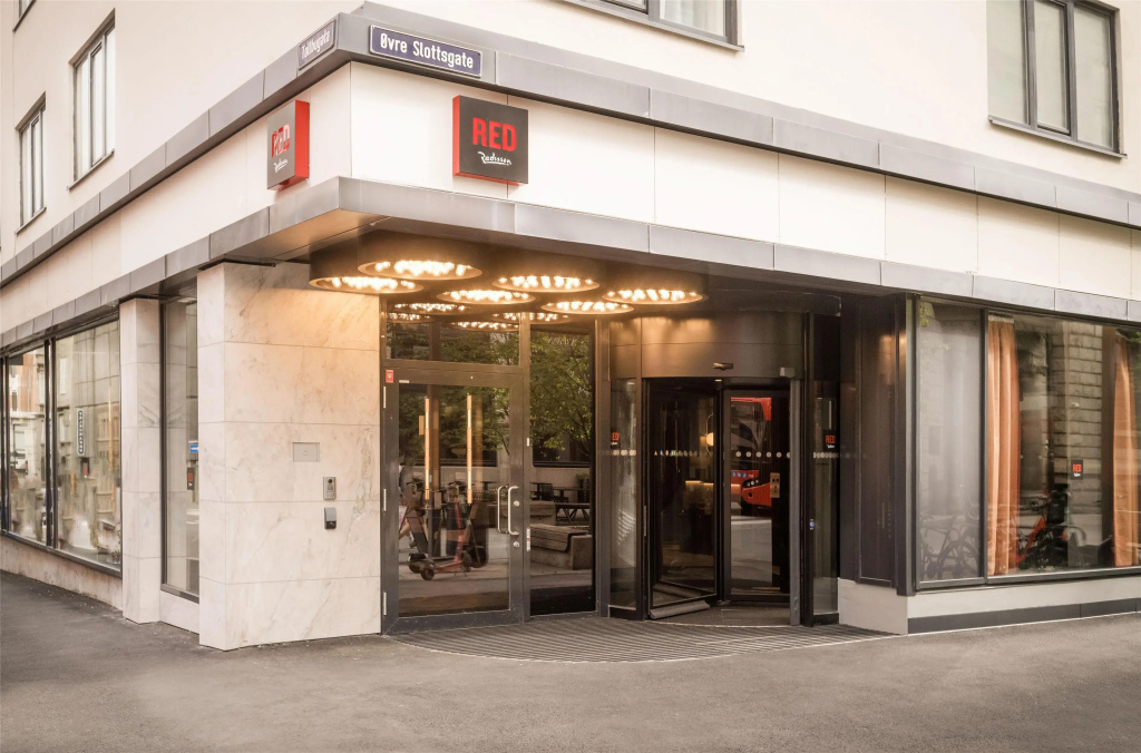 Radisson RED Oslo City Centre, A Verified Net Zero Hotel - фото 9