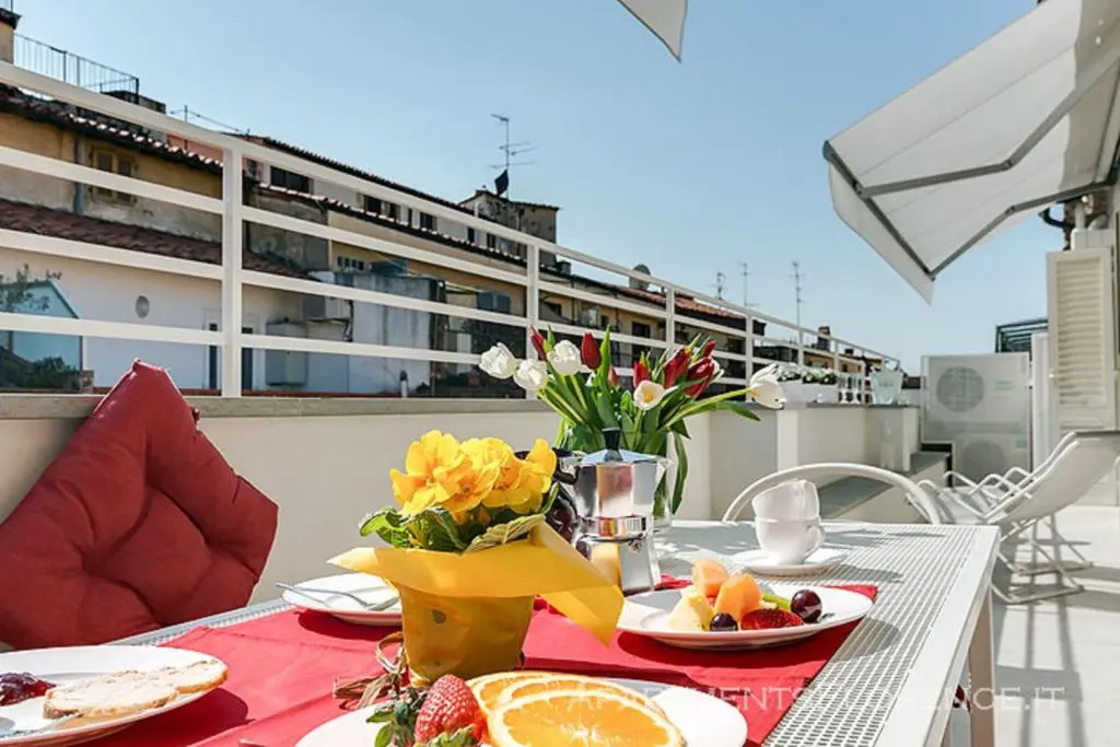 3 Bedrooms Apartment with balcony