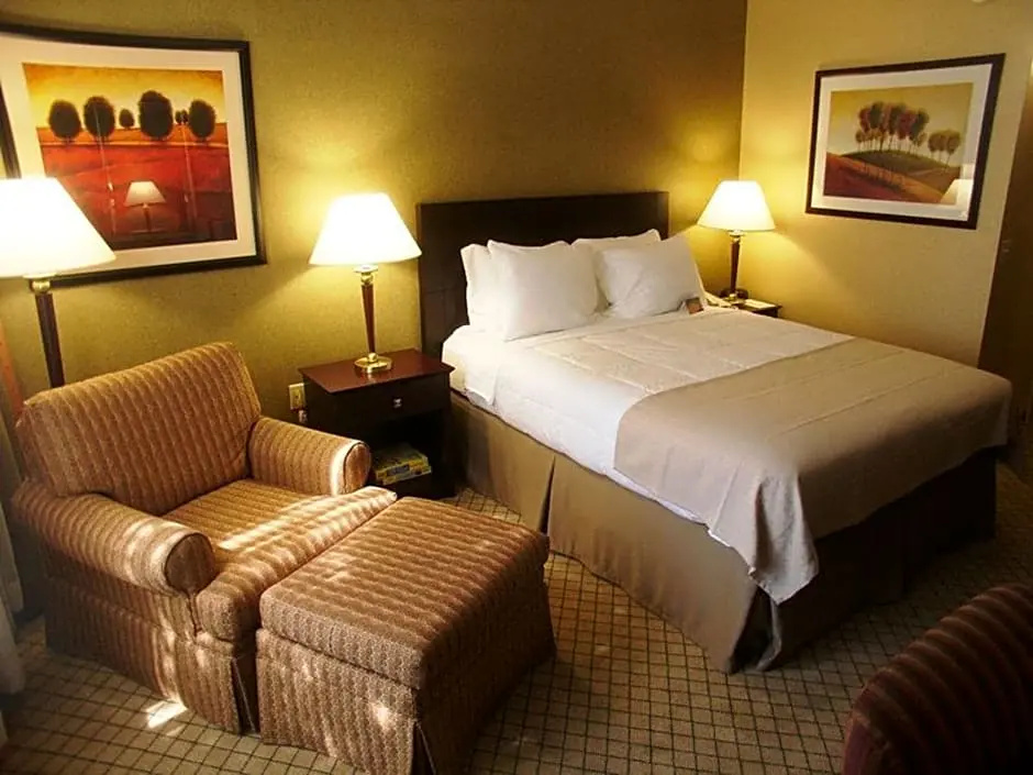 Armoni Inn & Suites - Chambres
