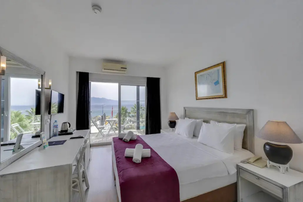 Standard Single room with sea view