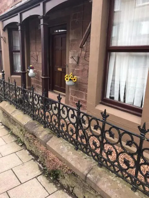 Thistle Room single with en-suite