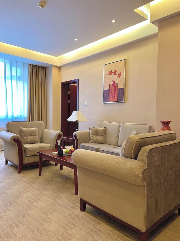 Люкс в Пекин Палас Soluxe Hotel Astana
