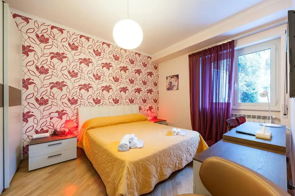 Hotel photo 1
