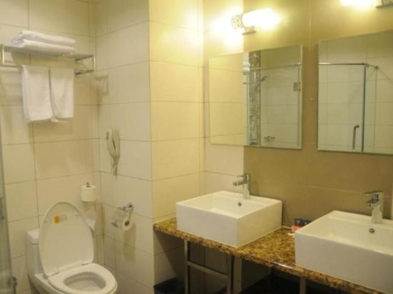 Gaya Centre Hotel