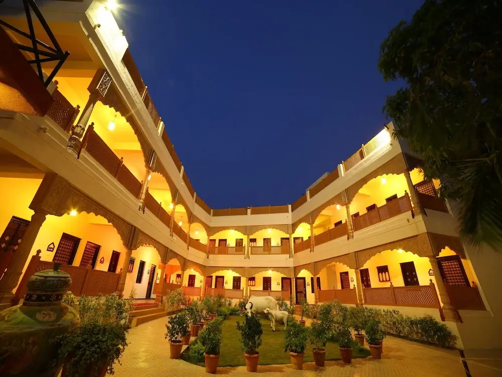 Hotel Chouki Dhani