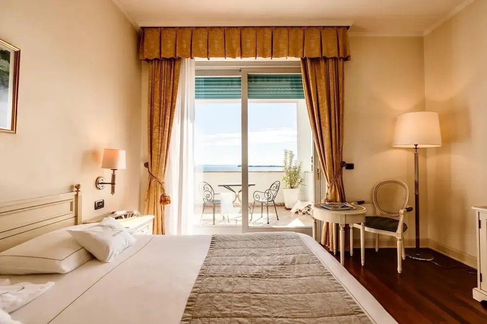 Hotel Savoy Palace - Chambres