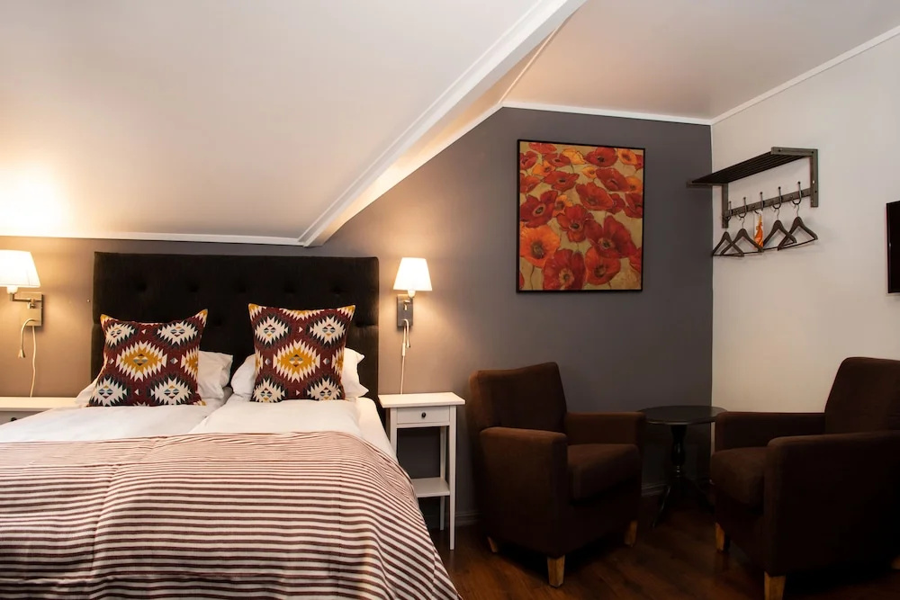 Economy Double room twin beds