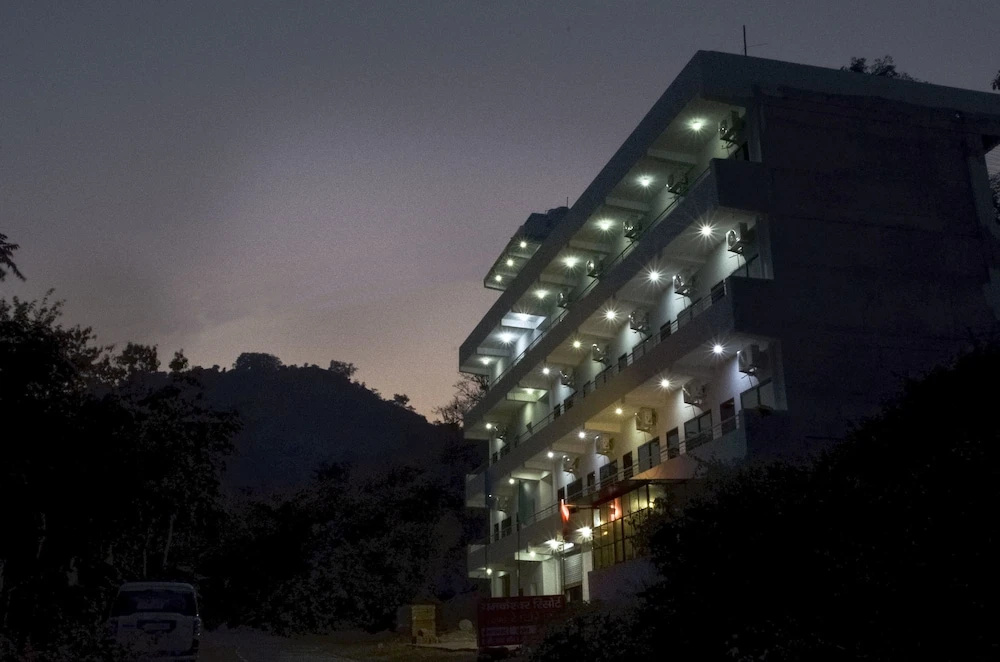 Yamkeshwar Mahadev Resort