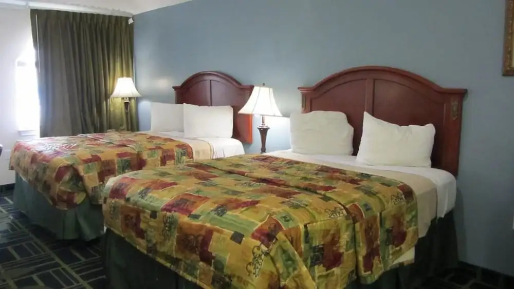 Quadruple Suite
