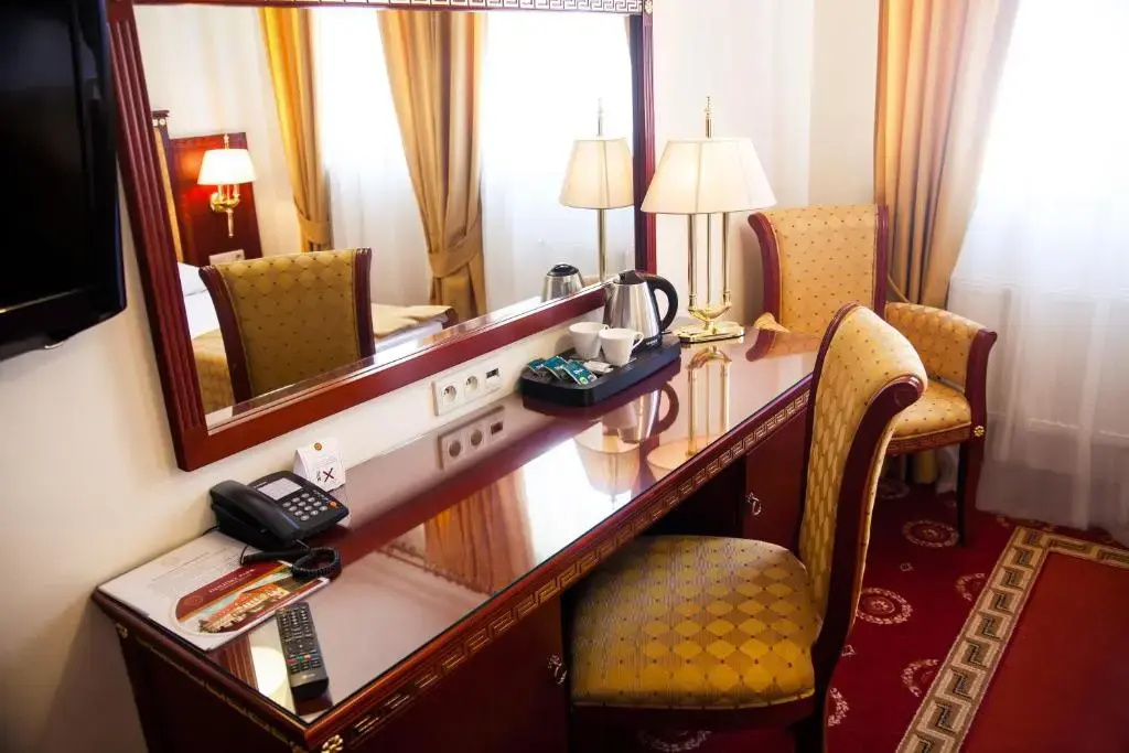 Hotel Holiday Park - Chambres