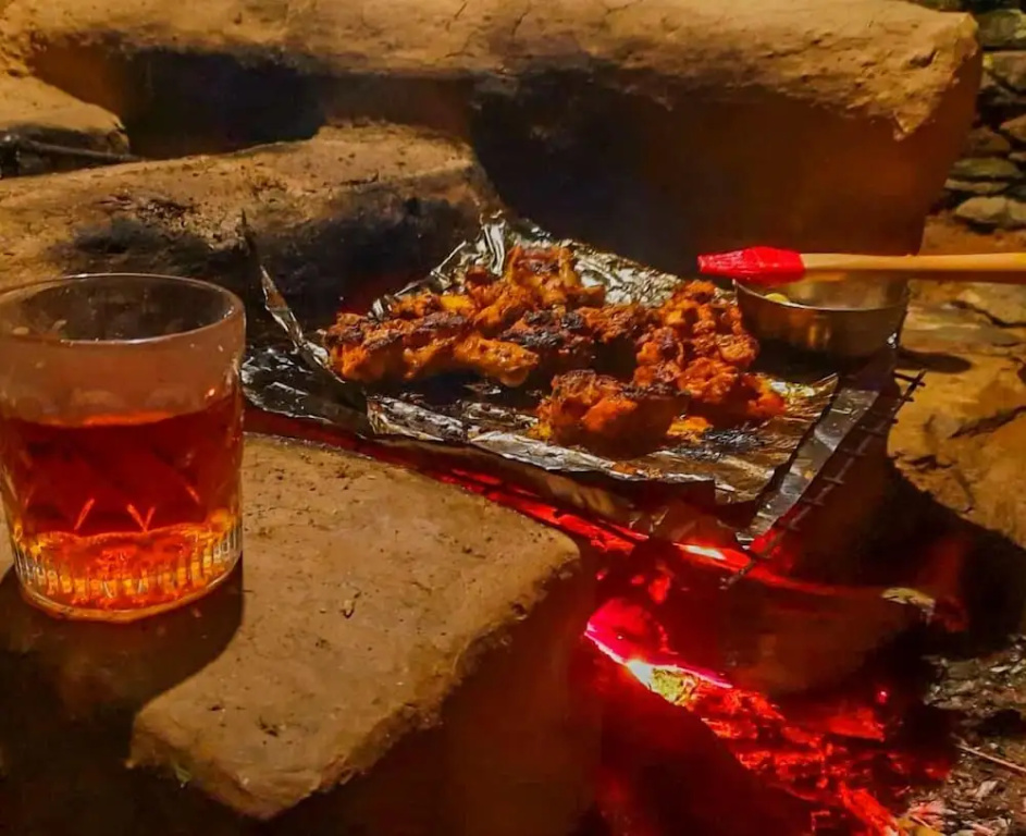 Food & Beverage