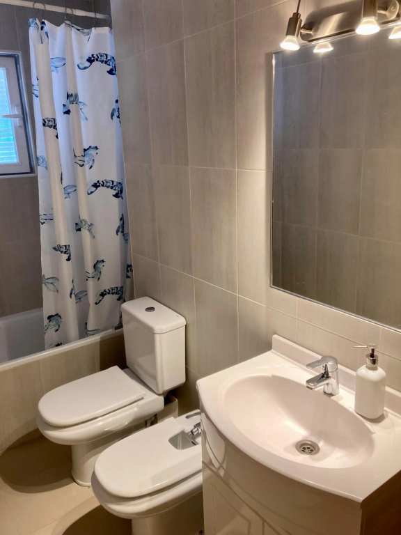 2 baños! Piso grande 100 m2 y Garaje gratis