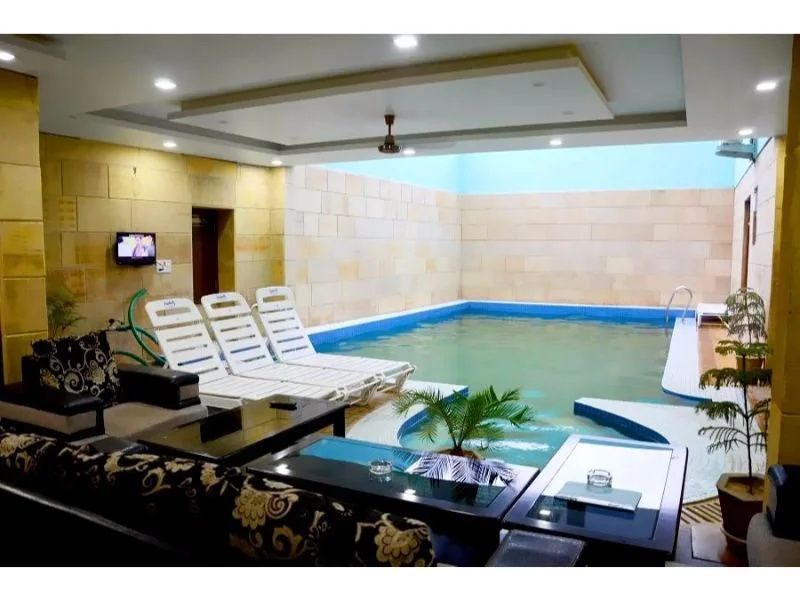Vista Rooms at Gadisar Road - Général