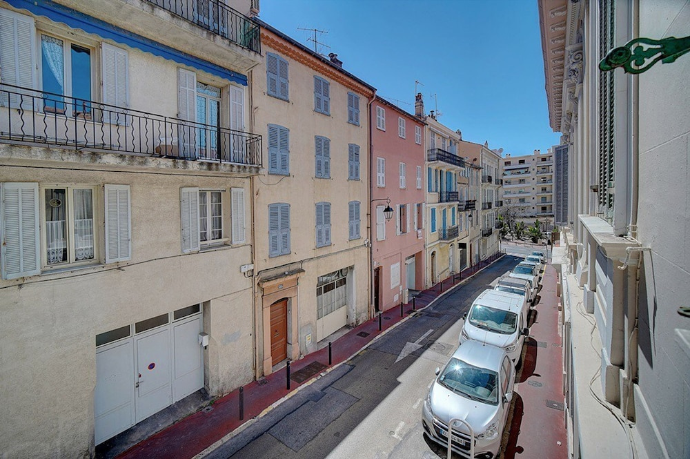 Ref 349421 in Cannes