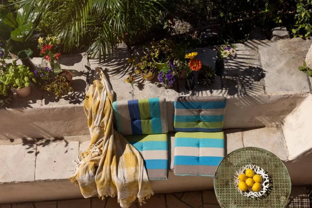 Stayeva 11 image rooms