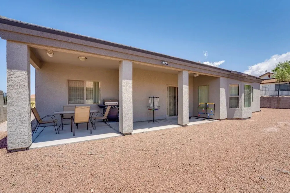Beautiful Bullhead City Home Rental w/ Yard! — фото 2