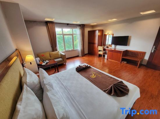 Aristo Saigon Hotel