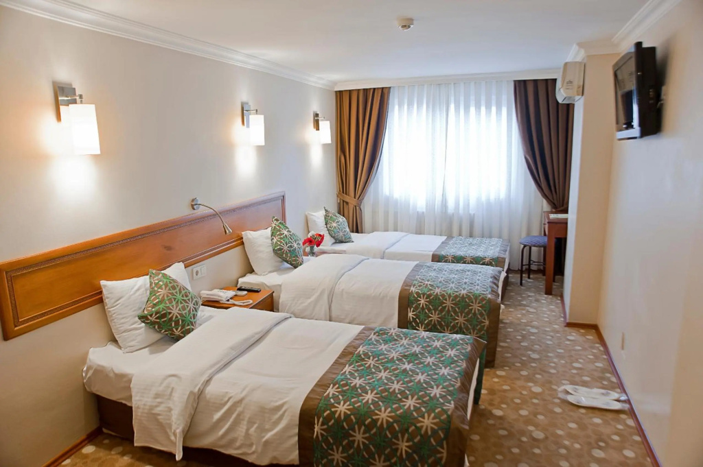 Avlonya Hotel — фото