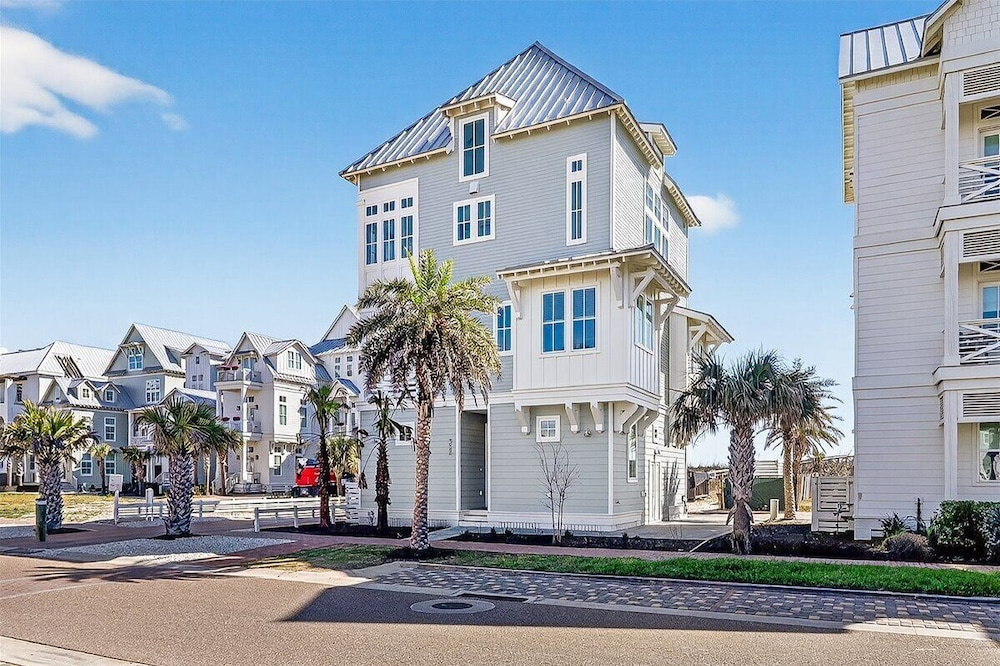Hub House 332 COA