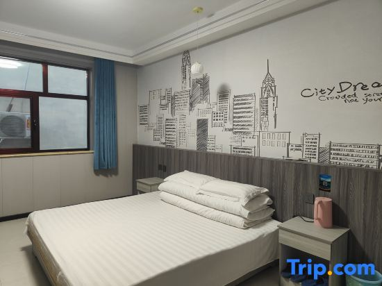 Superior Double room (full double bed)