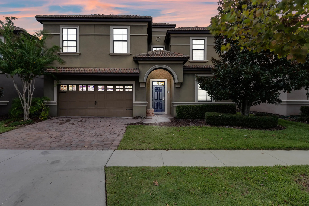 9 Bedroom/5 Bathroom Champions Gate (1418TR), Davenport, US