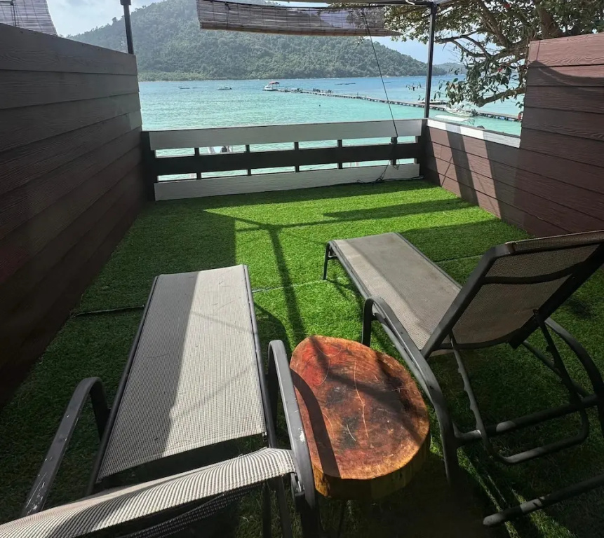 The Barat Perhentian Beach Resort - Chambres