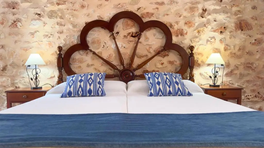 Standard Double room with pool view (twin beds)