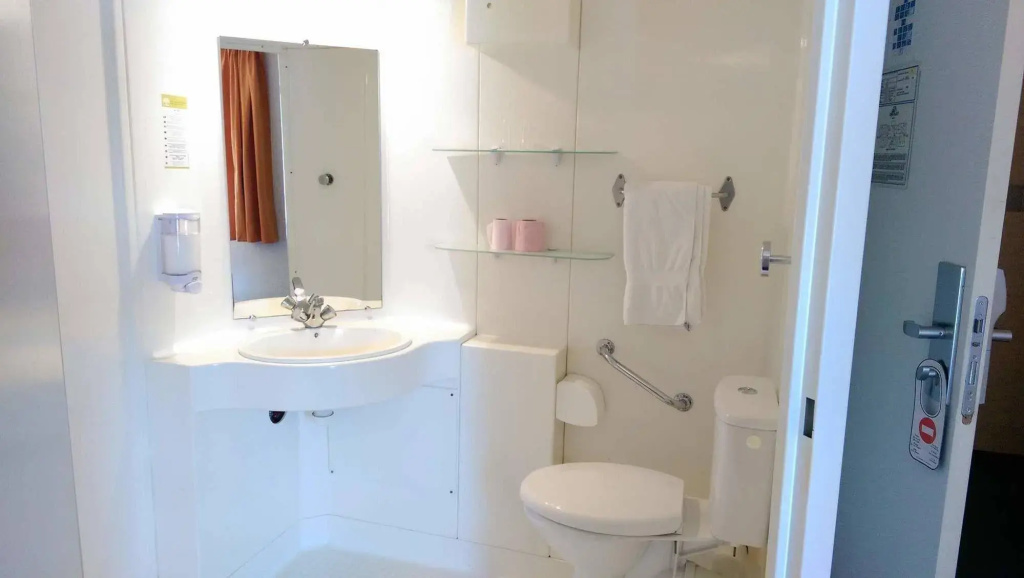 Hotel photo 8