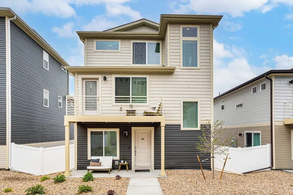 13 Mi to Dtwn Denver: Spacious Home w/ Balcony!