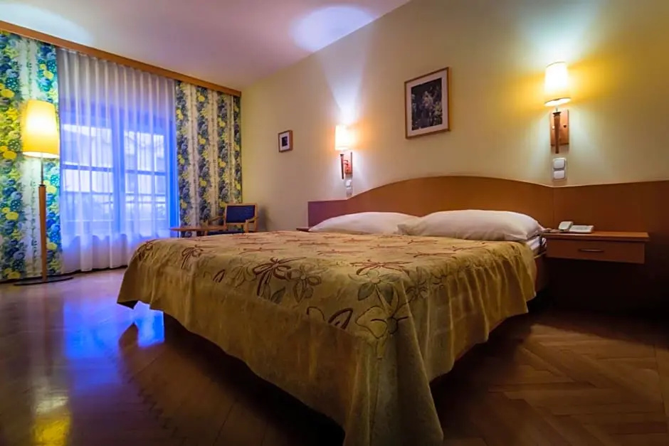 Corvin Hotel Budapest - Sissi wing - Chambres