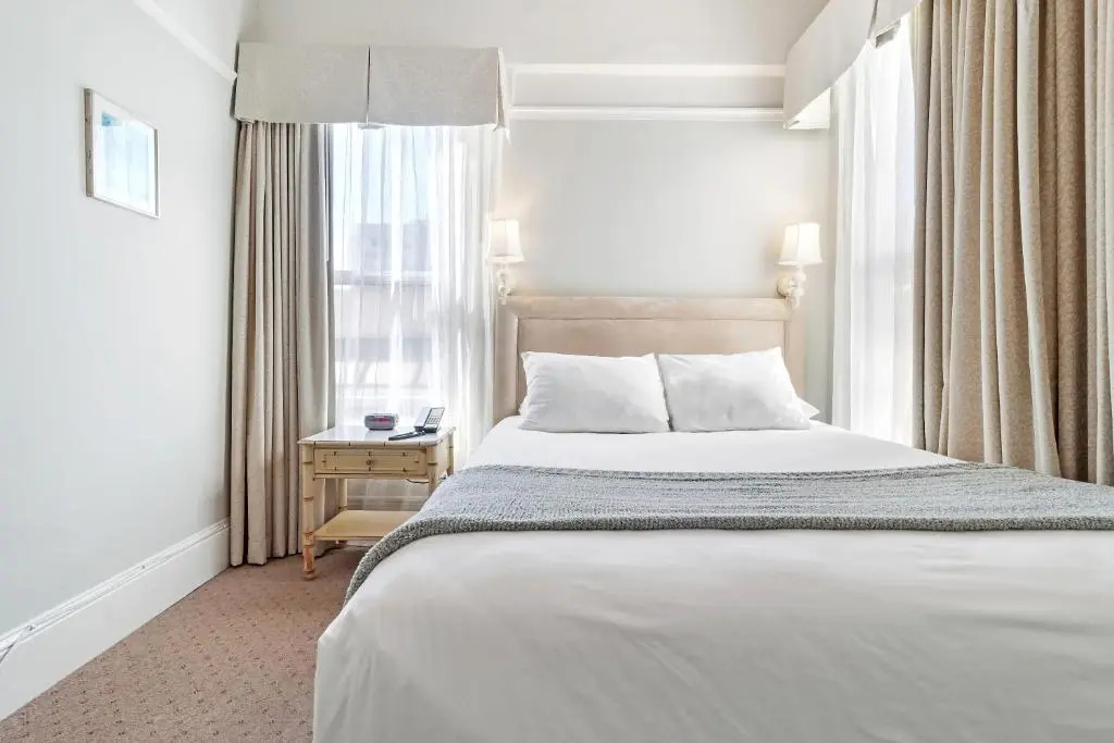 Cornell Hotel - Chambres
