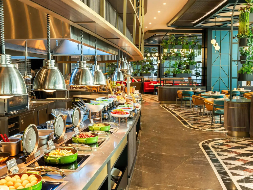 Mövenpick Hotel Istanbul Marmara Sea