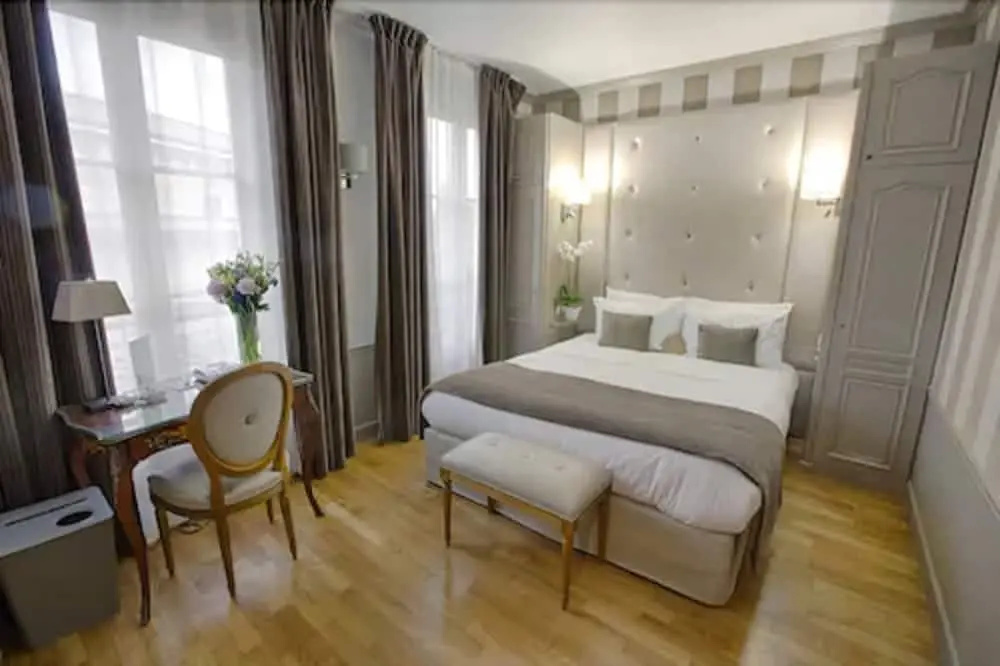 Hôtel Eiffel Trocadéro 72